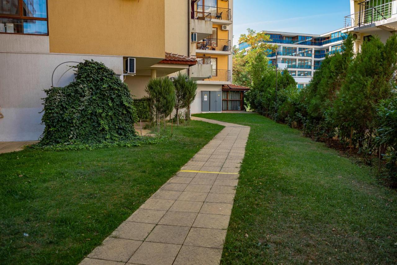 Menada Diamond Bay Apartments Napospart Kültér fotó