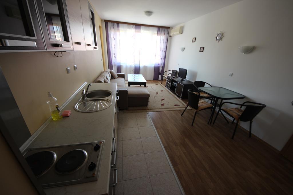 Menada Diamond Bay Apartments Napospart Szoba fotó